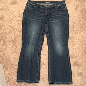 Maurice’s size 18 short jeans